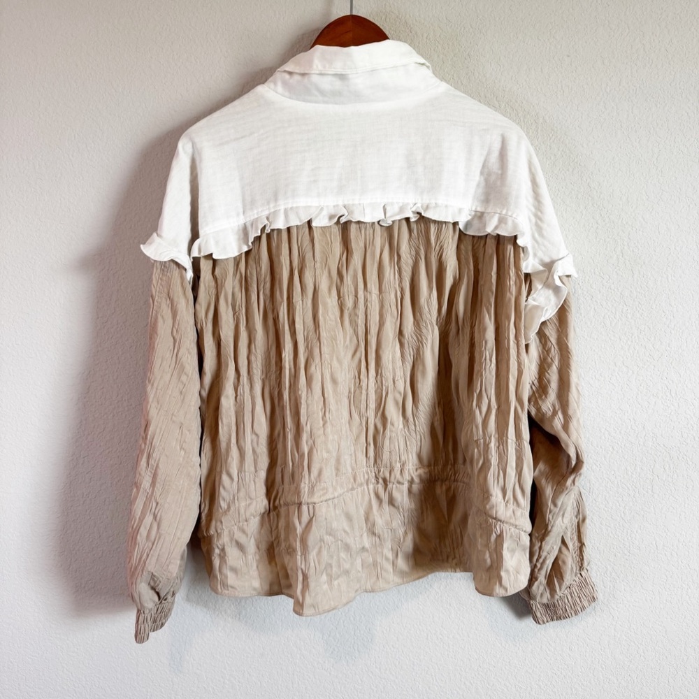 Free People Movement Let's Go Out Tan White Ruffle Pullover Jacket Size M - Picture 8 of 10